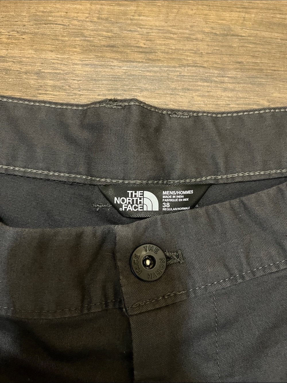 The North Face Men's Grey Flat-Front Shorts - Picture 2 of 8